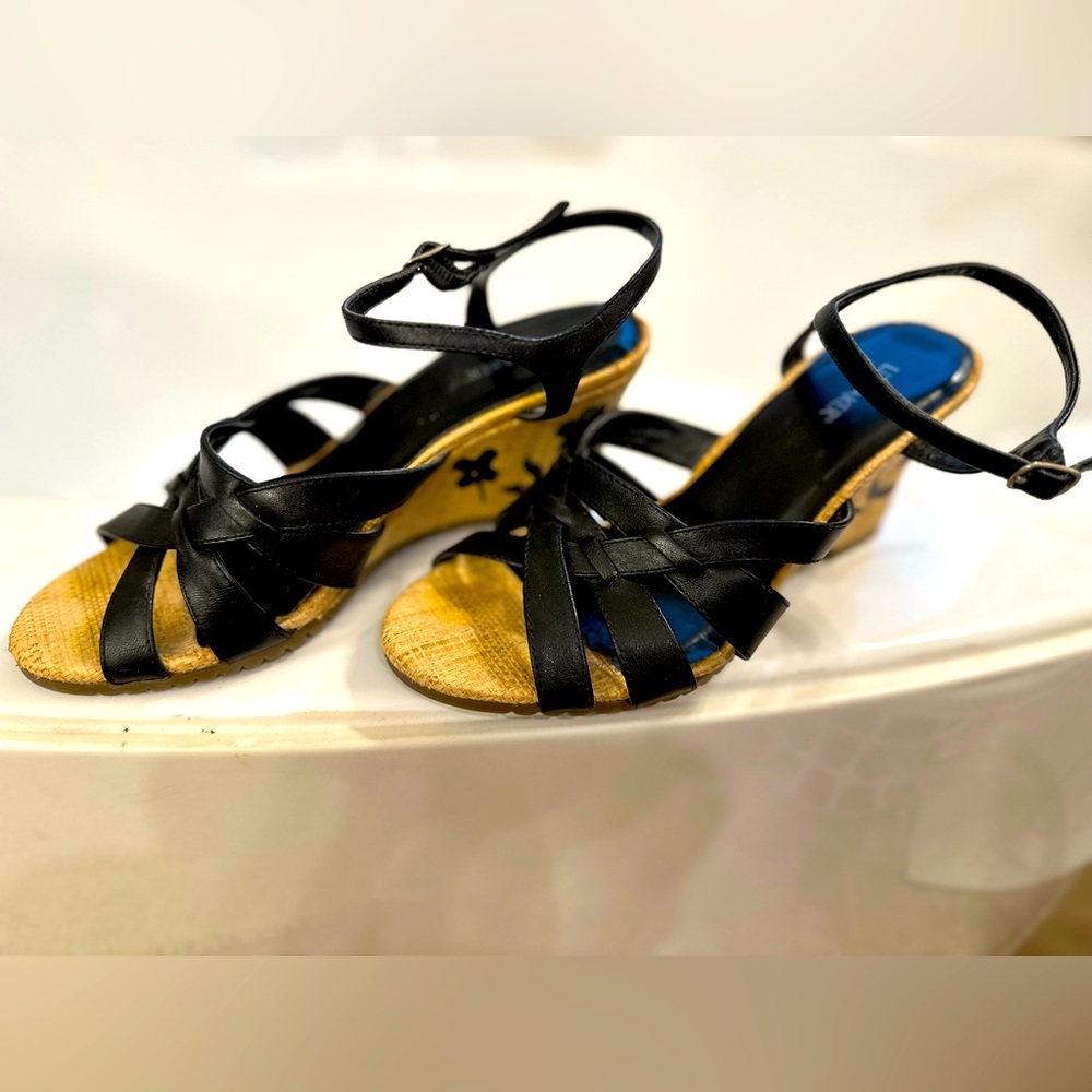 Comfy Liz Baker Wedges!